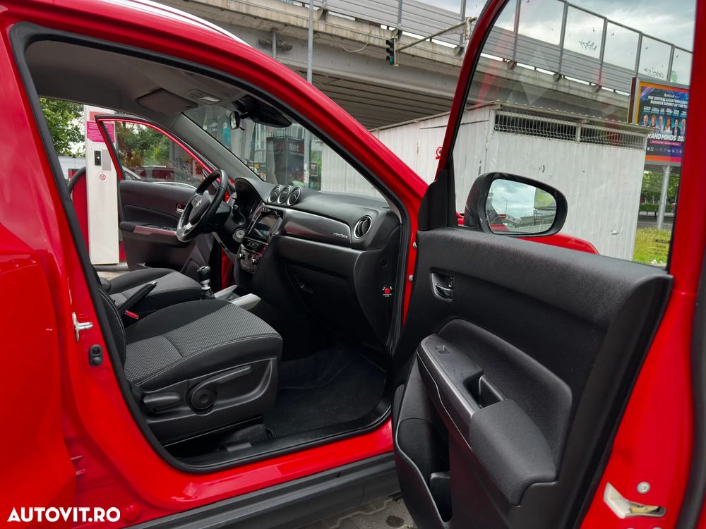 Suzuki Vitara 1.4 Boosterjet AllGrip MHEV Passion - 25
