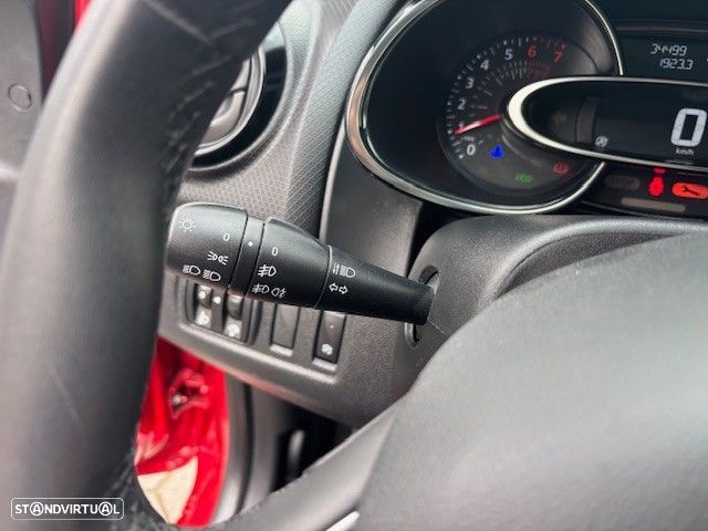 Renault Clio 0.9 TCe Limited - 19