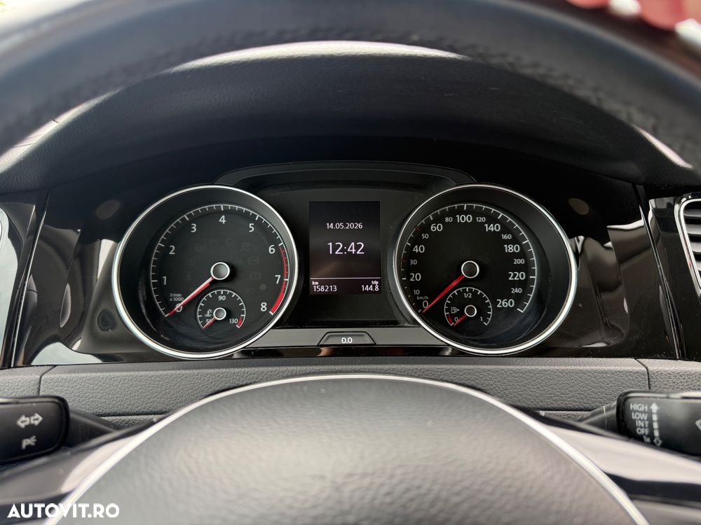 Volkswagen Golf 1.2 TSI BlueMotion Technology Allstar - 26
