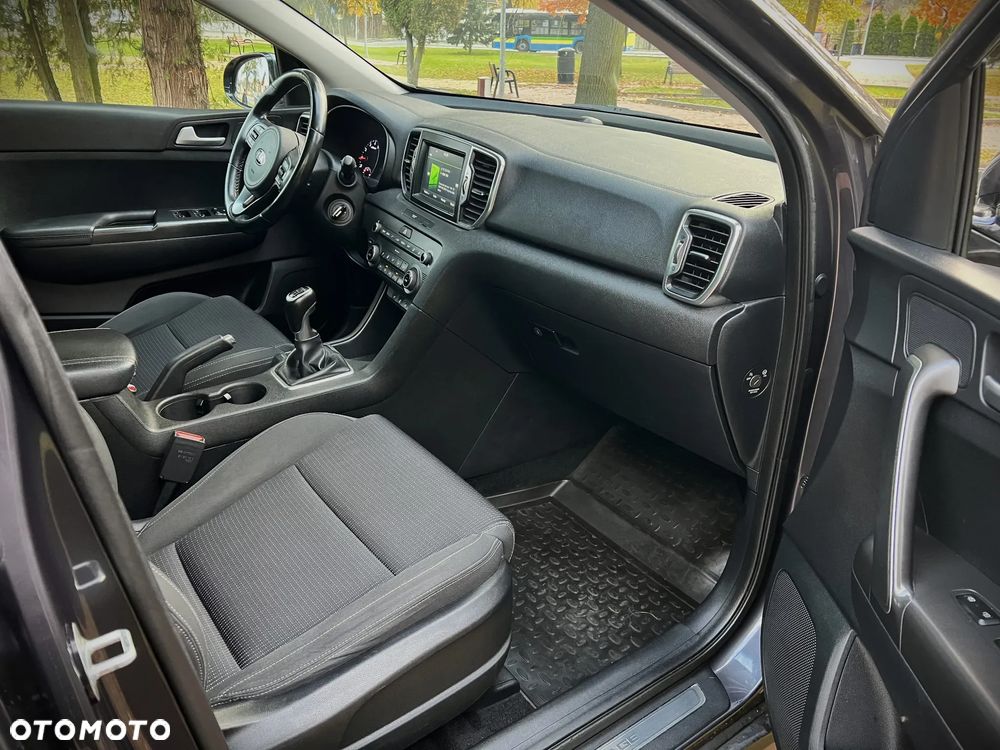 Kia Sportage 1.6 GDI 2WD Black Edition - 28