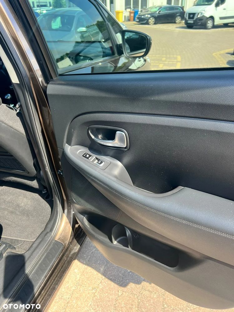 Kia Carens 1.6 GDI M - 8
