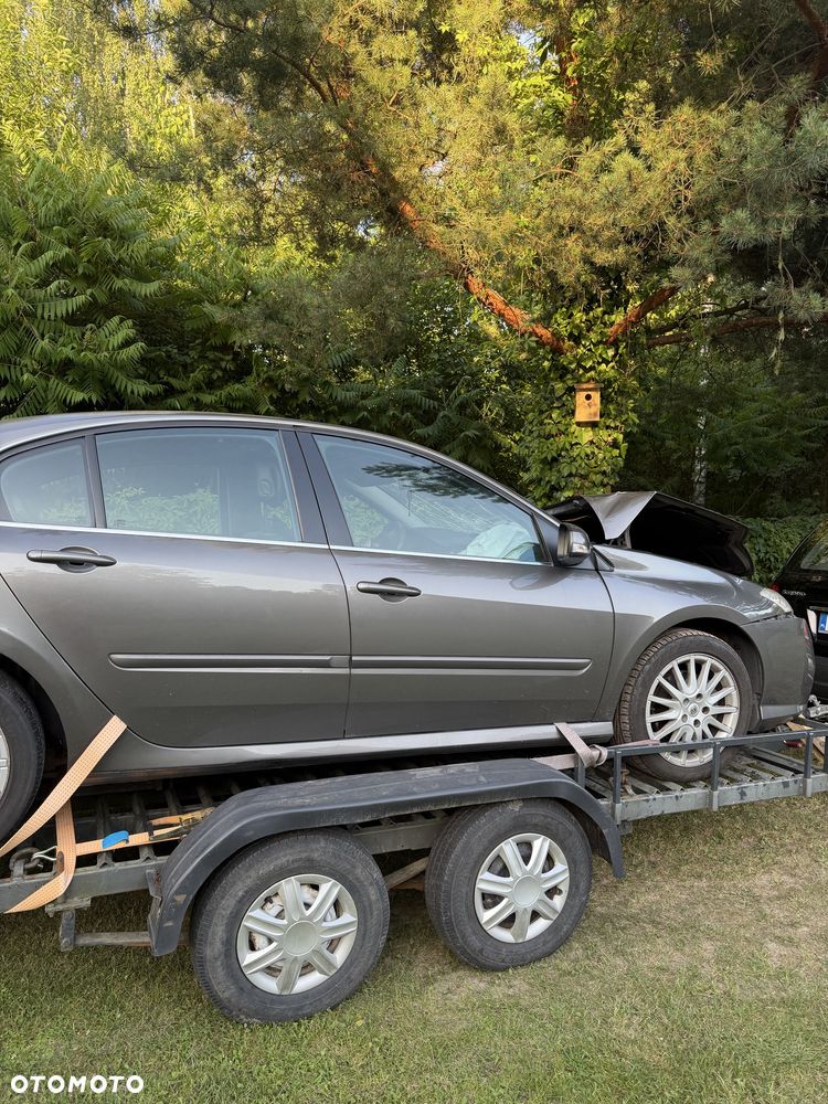 Renault Laguna - 4