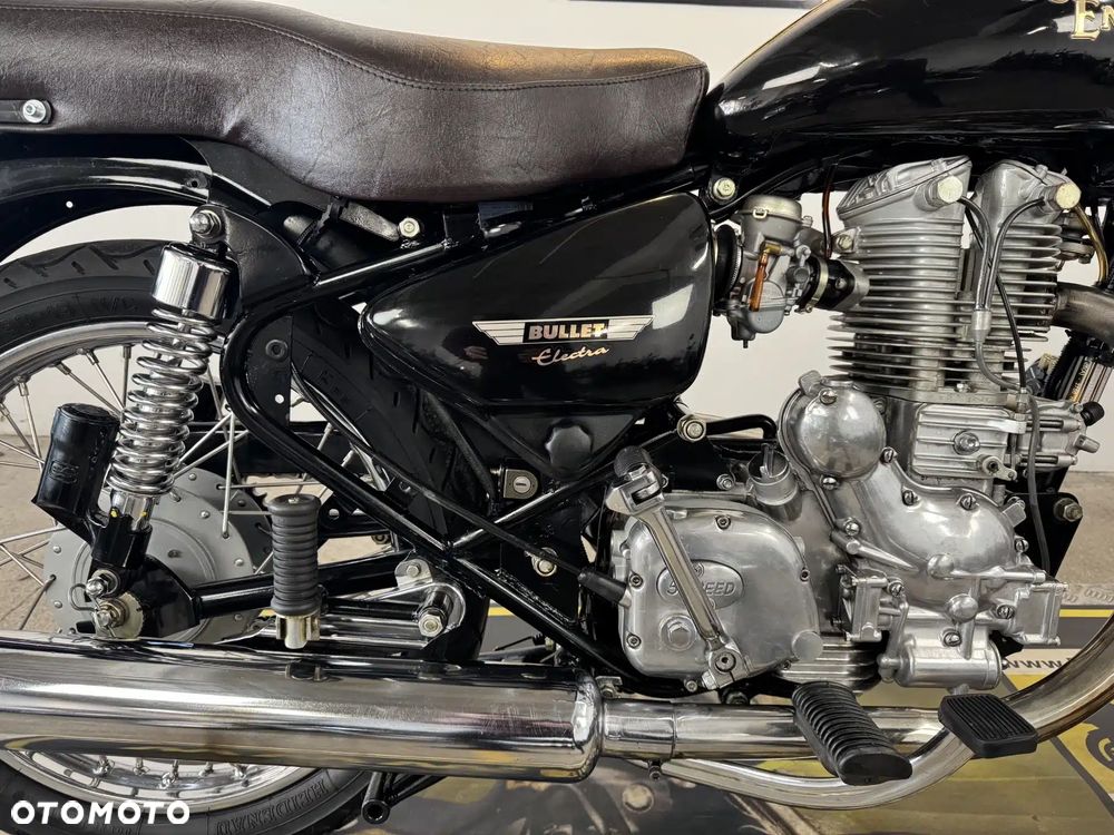 Royal Enfield Bullet - 12