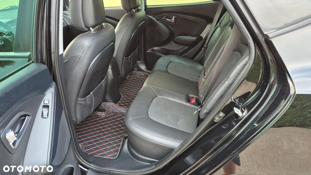 Hyundai ix35 2.0 CRDi 4WD Automatik Style - 13
