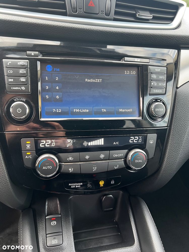 Nissan Qashqai 1.6 DIG-T TEKNA+ - 28