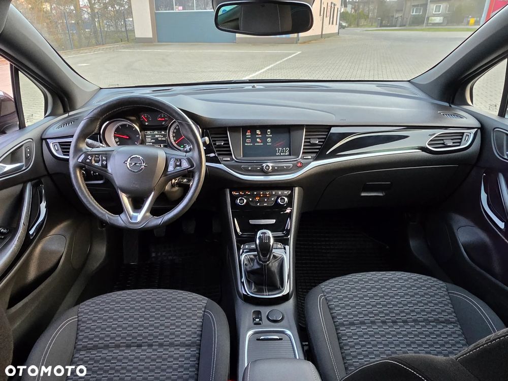 Opel Astra 1.6 D (CDTI) Innovation - 12