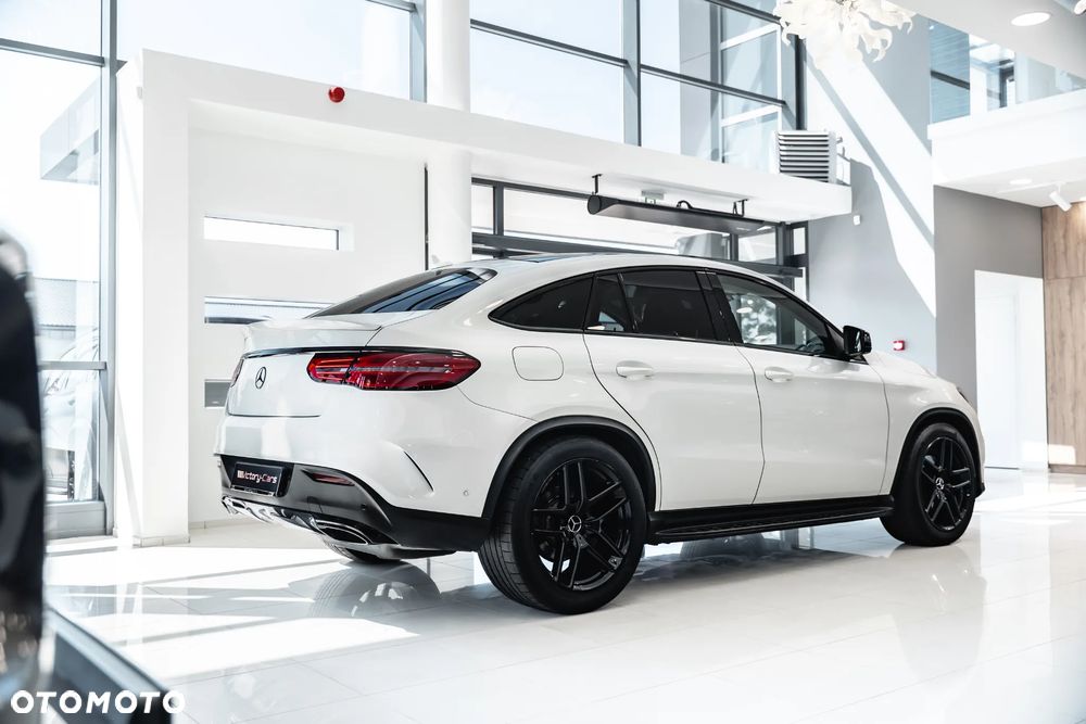 Mercedes-Benz GLE 350 d 4-Matic - 11