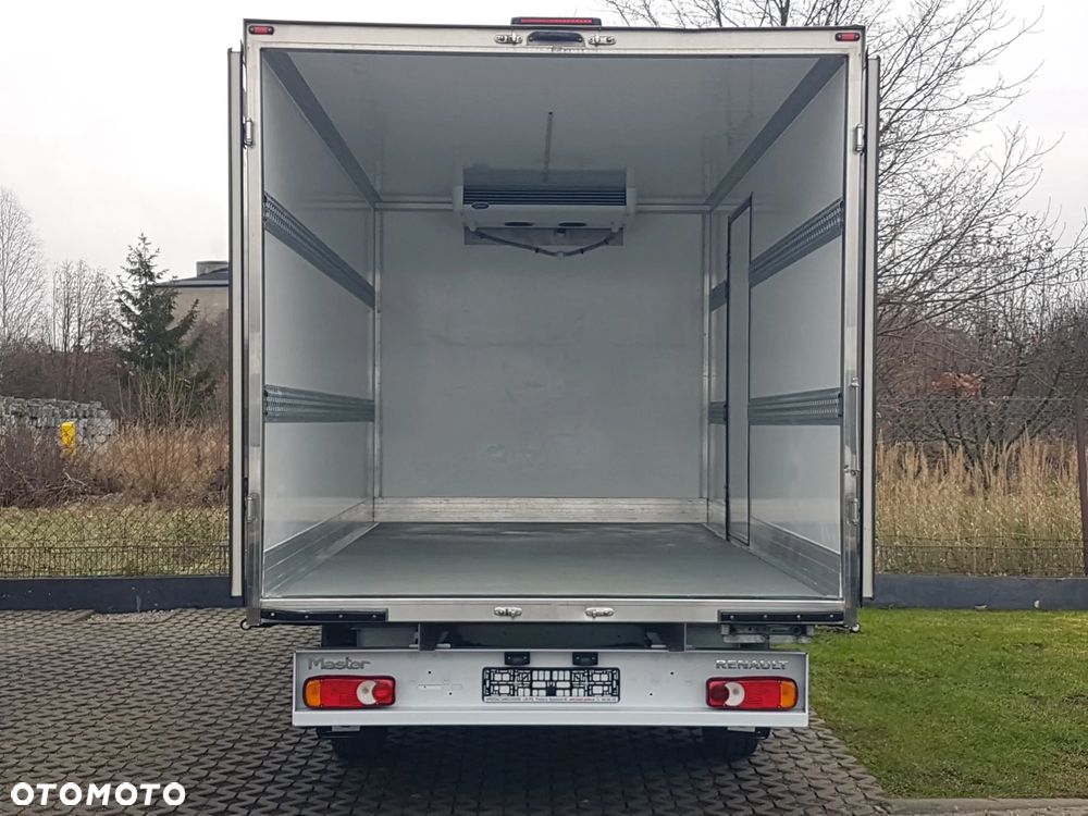 Renault MASTER 8EP CHŁODNIA 4,21x2,11x2,00 IZOTERMA AGREGAT CARRIER XARIOS 350 ZASILANIE Z SILNIKA + ELEKTRYCZNE STACJONARNE KLIMA - 5