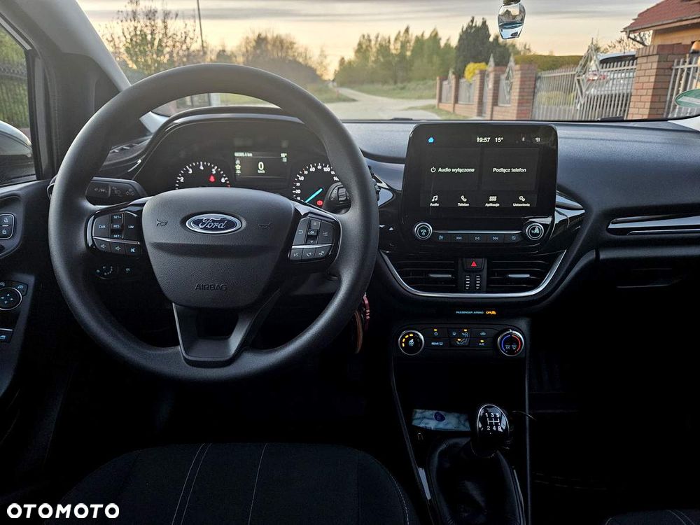 Ford Fiesta 1.1 SYNC Edition - 16