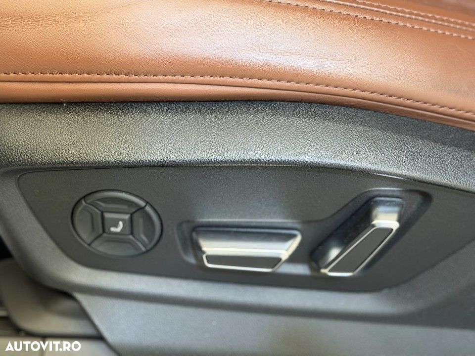 Audi Q7 - 10
