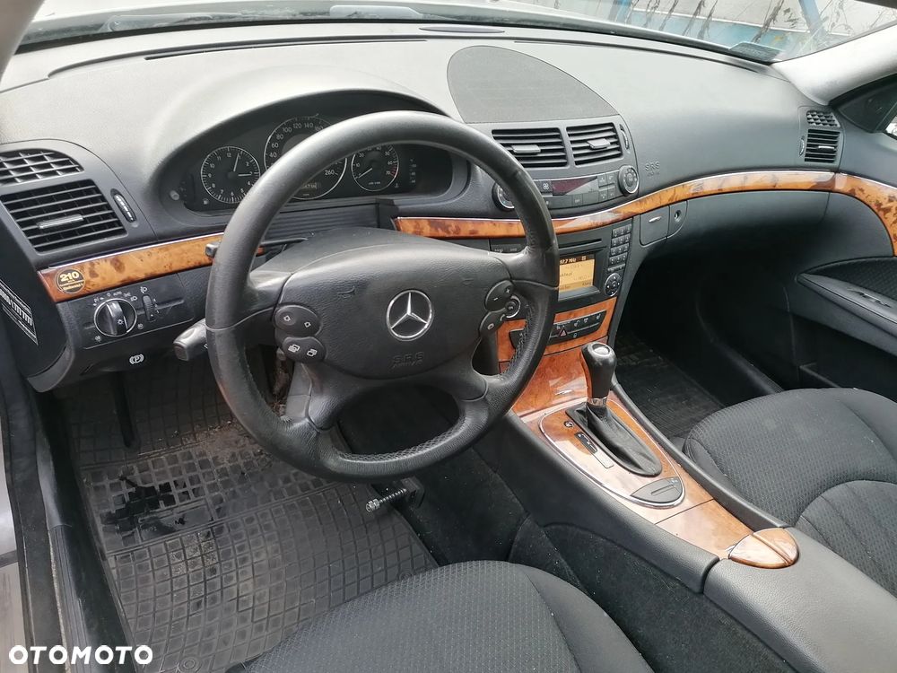 Mercedes-Benz Klasa E - 8