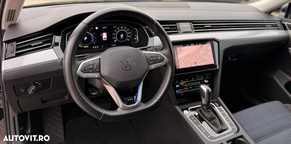 Volkswagen Passat - 21