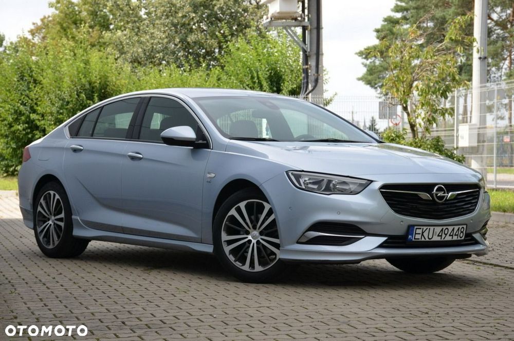Opel Insignia - 14