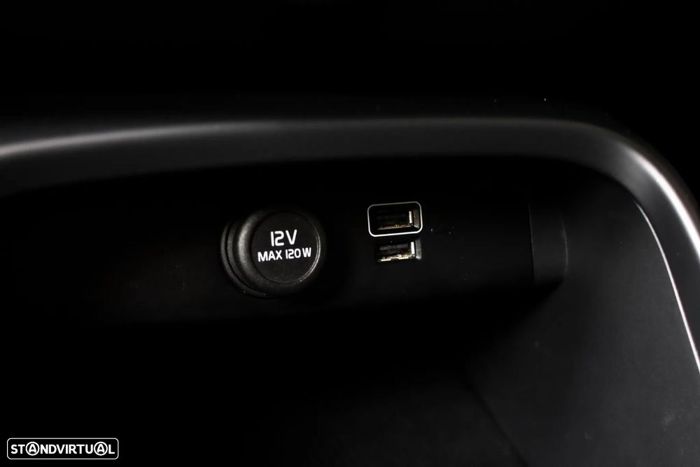 Volvo XC 40 1.5 T4 PHEV Inscription - 21