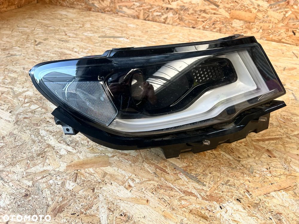 LAMPA PRZEDNIA reflektor prawy przód XENON JEEP COMPAS Europa 0053475235 P55112716AE - 2