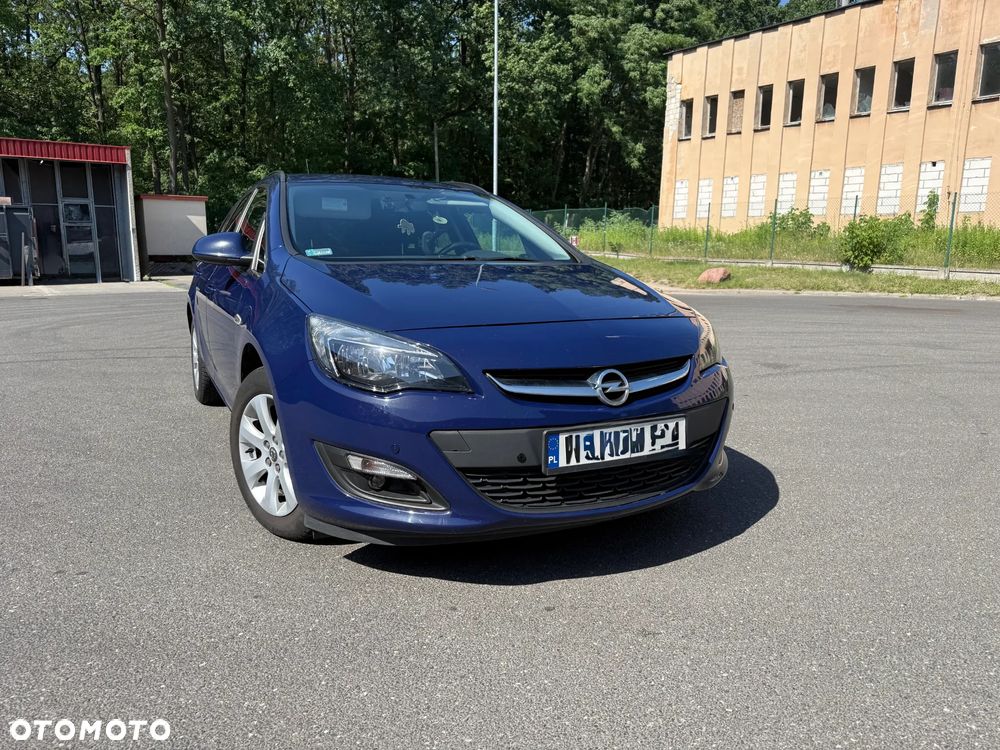 Opel Astra 1.4 T Enjoy - 2