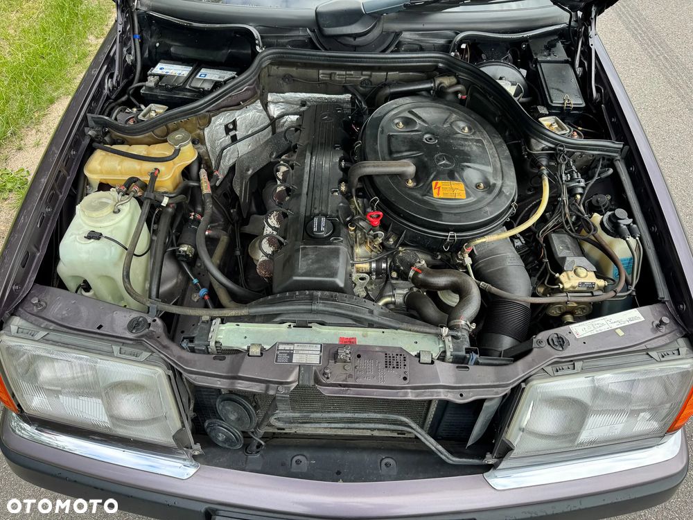 Mercedes-Benz W124 (1984-1993) - 40