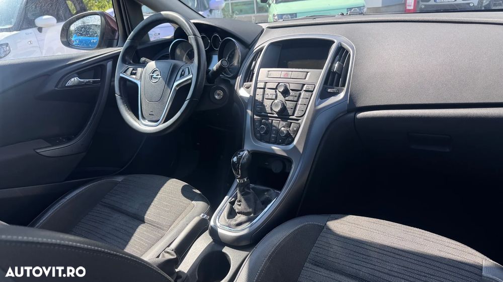 Opel Astra 1.4 Turbo ECOTEC Enjoy - 12