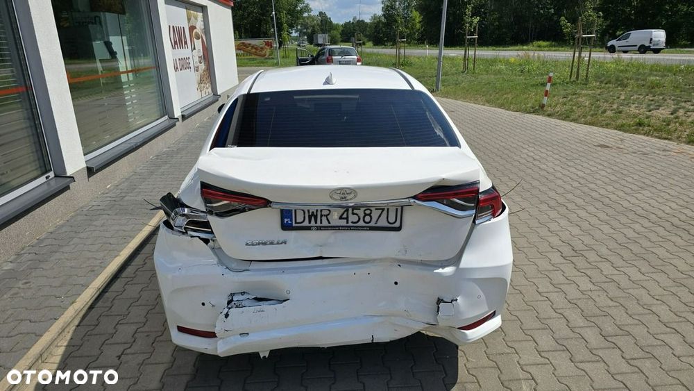 Toyota Corolla - 8
