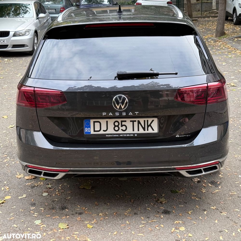 Volkswagen Passat 2.0 TDI DSG 4Mot Highline - 10
