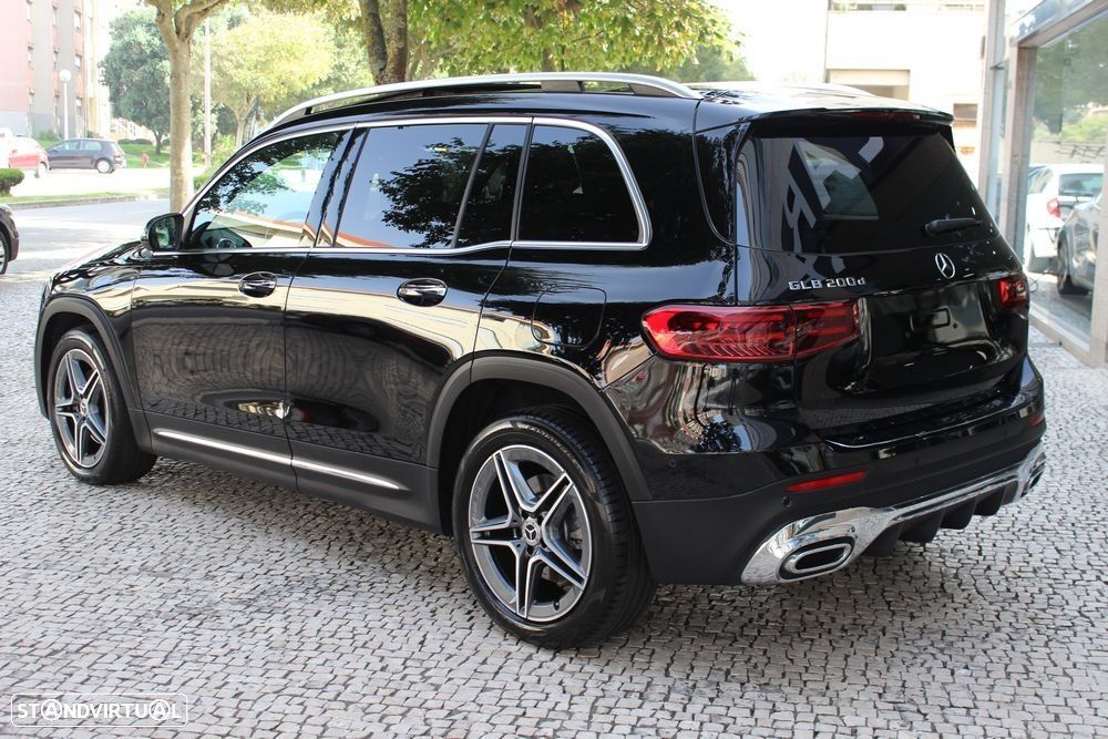 Mercedes-Benz GLB 200 d AMG Line - 10
