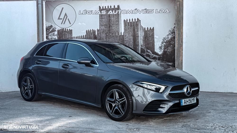 Mercedes-Benz A 250 e AMG Line - 1