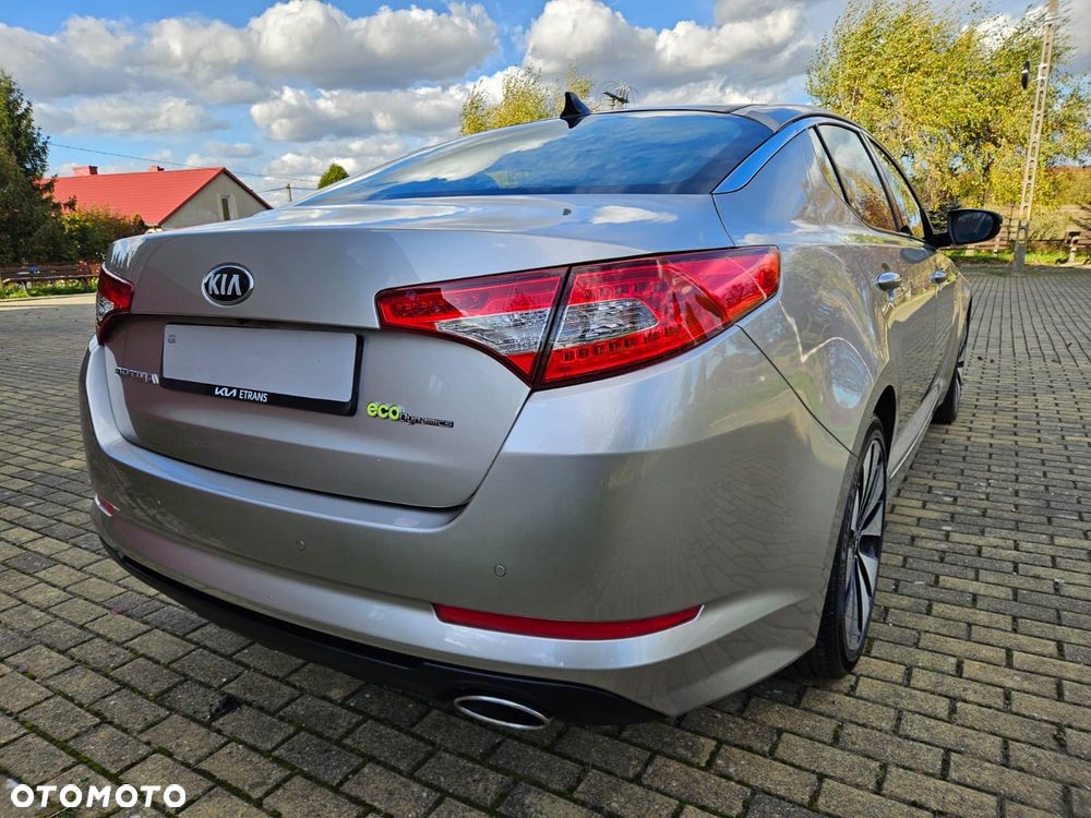 Kia Optima 1.7 CRDI EcoDynamics Edition 7 - 24