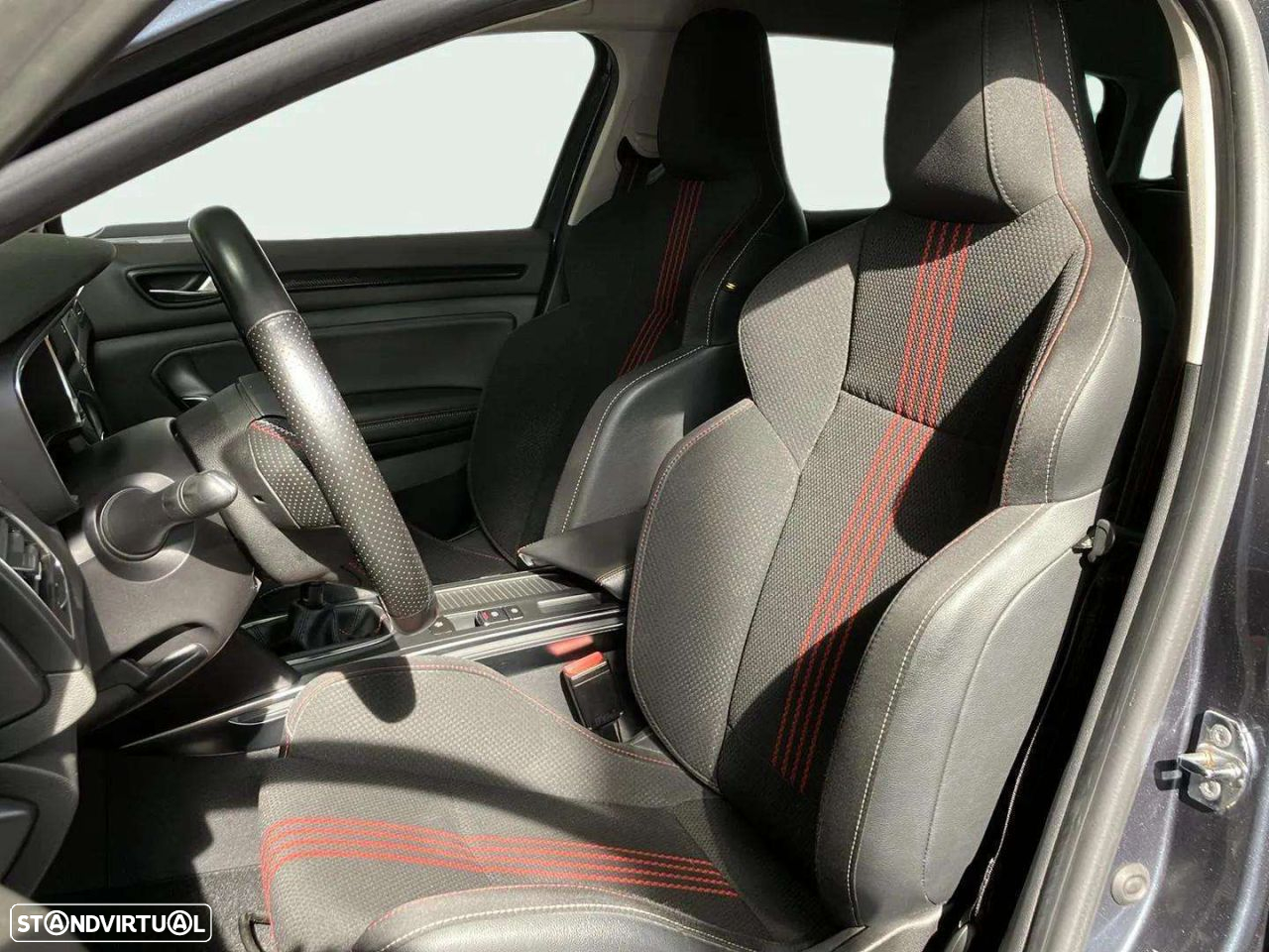 Renault Mégane Sport Tourer 1.3 TCe R.S. Line - 16