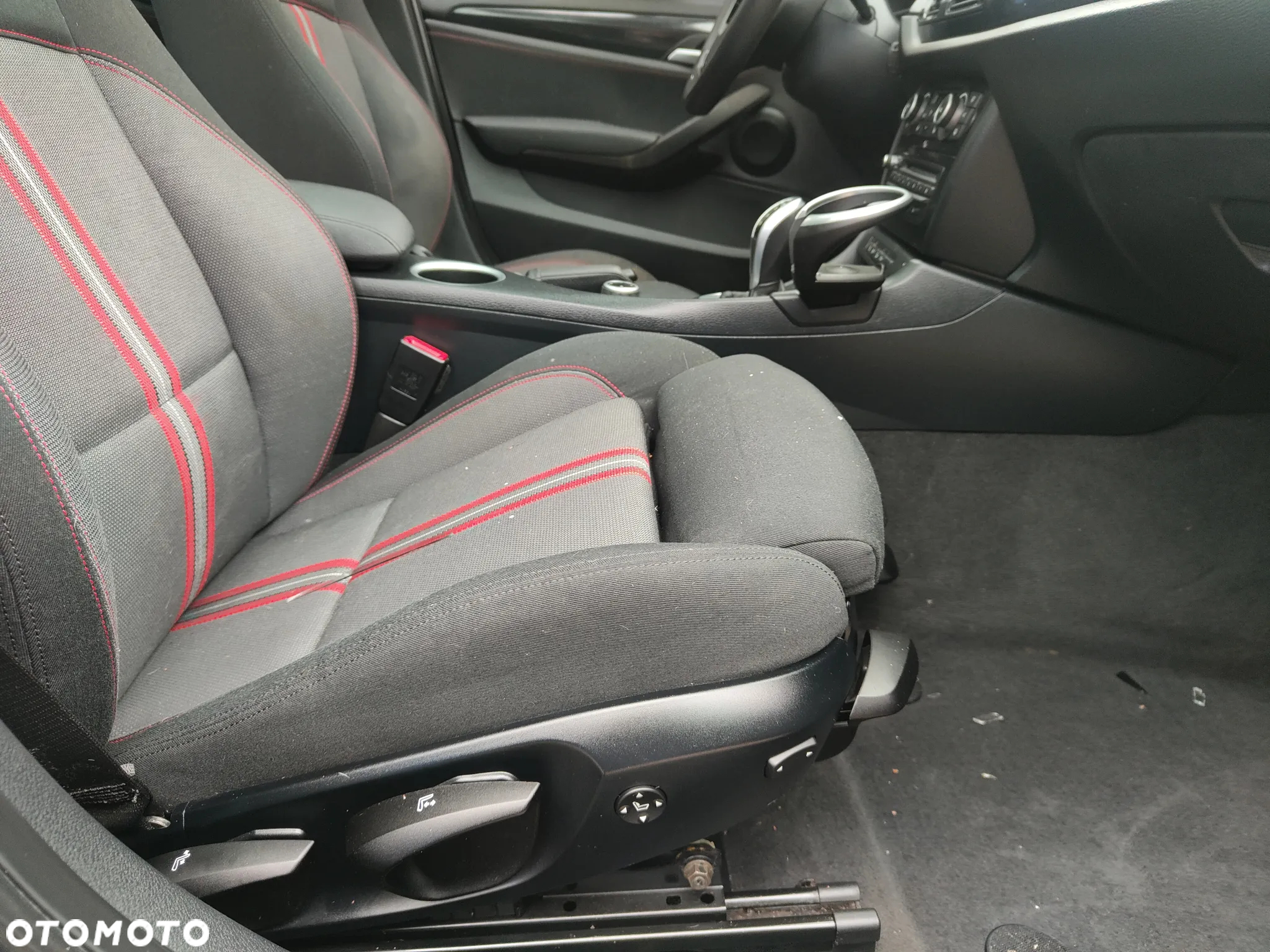 BMW X1 xDrive25d - 29