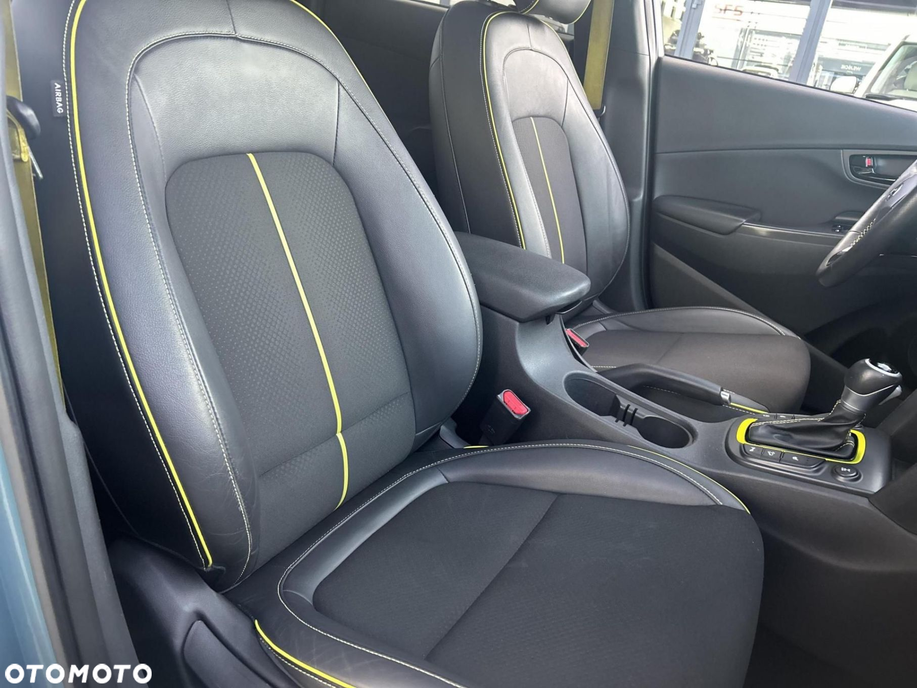 Hyundai Kona - 15