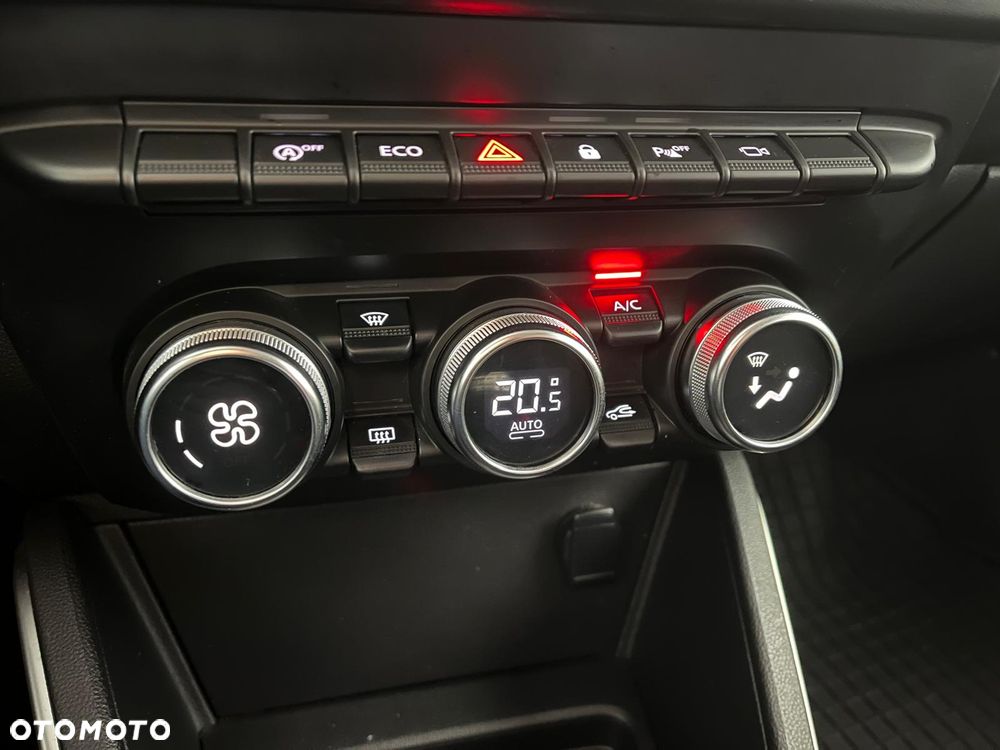 Dacia Duster 1.0 TCe SL Celebration - 26