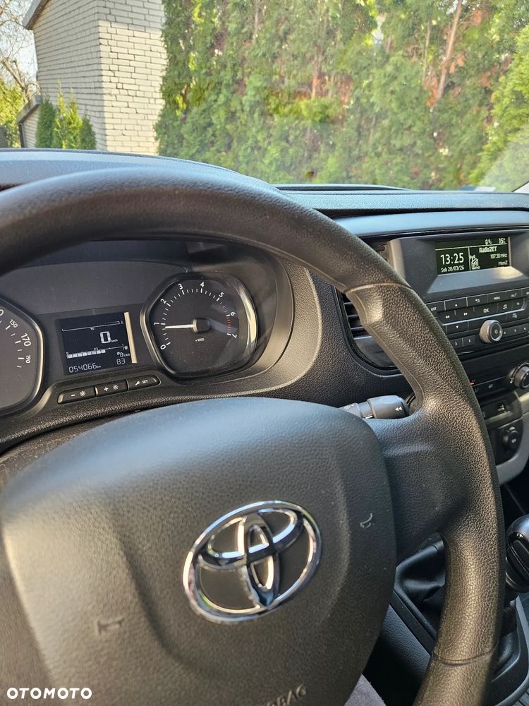 Toyota Proace - 2