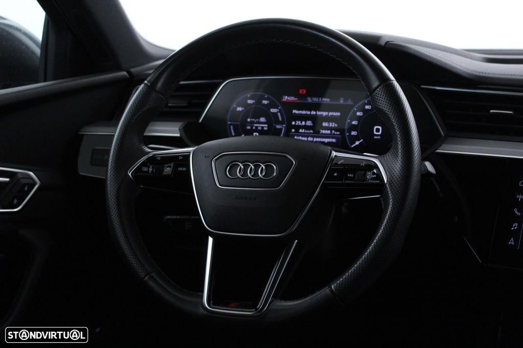 Audi e-tron Sportback 55 quattro S line - 16