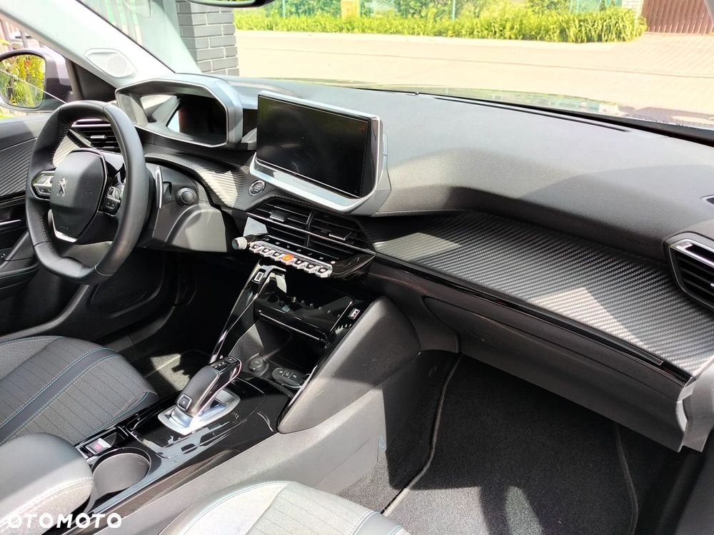 Peugeot 2008 1.2 PureTech Allure Pack S&S EAT8 - 8