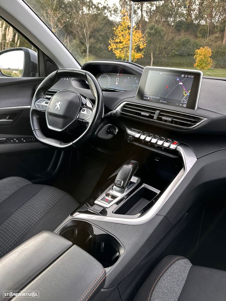 Peugeot 3008 - 10