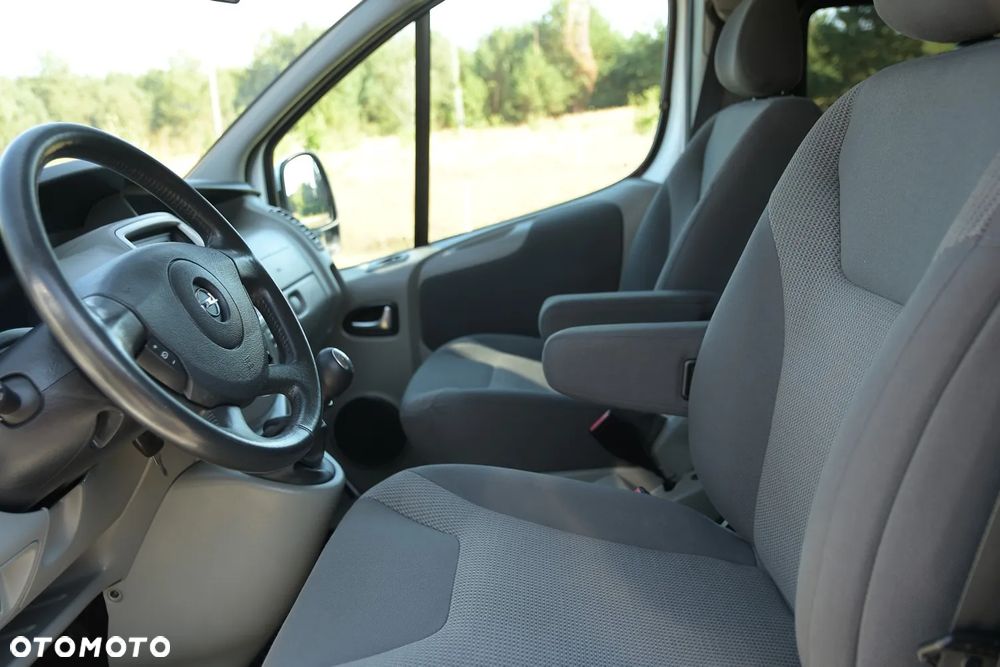 Opel Vivaro Tour Cosmo L1H1 - 24