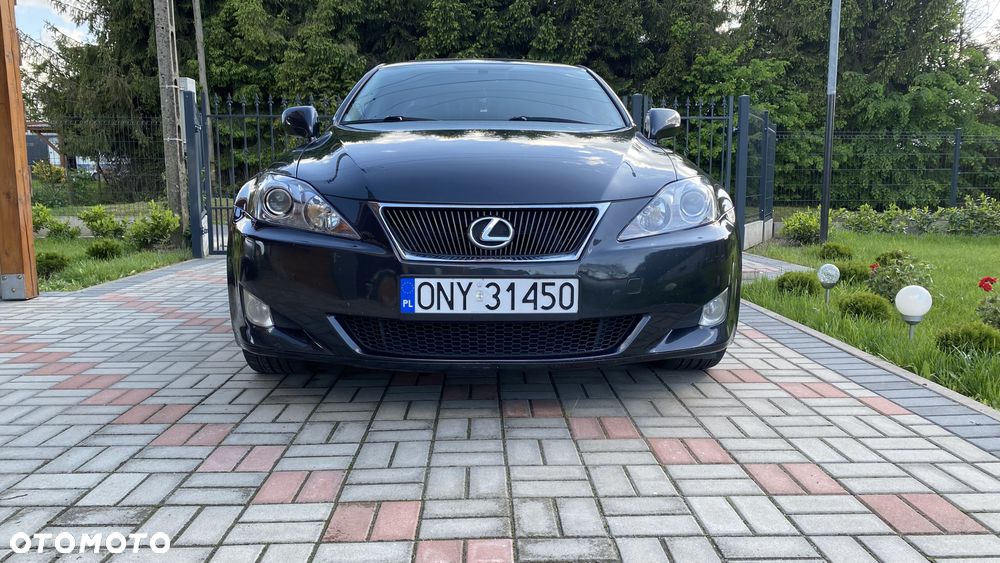 Lexus IS - 11