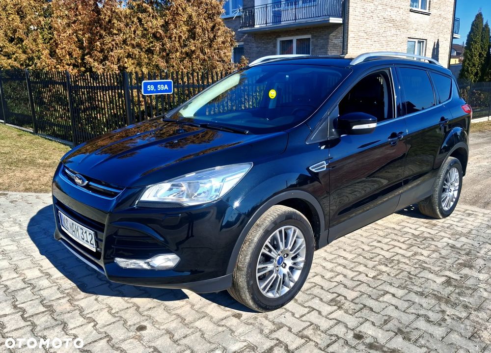Ford Kuga - 1