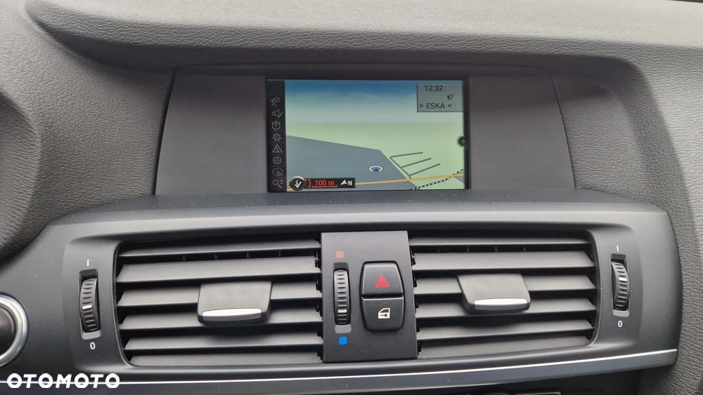 BMW X3 xDrive20d - 11