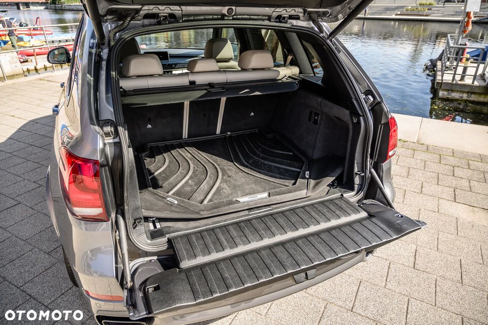 BMW X5 M M50d - 22