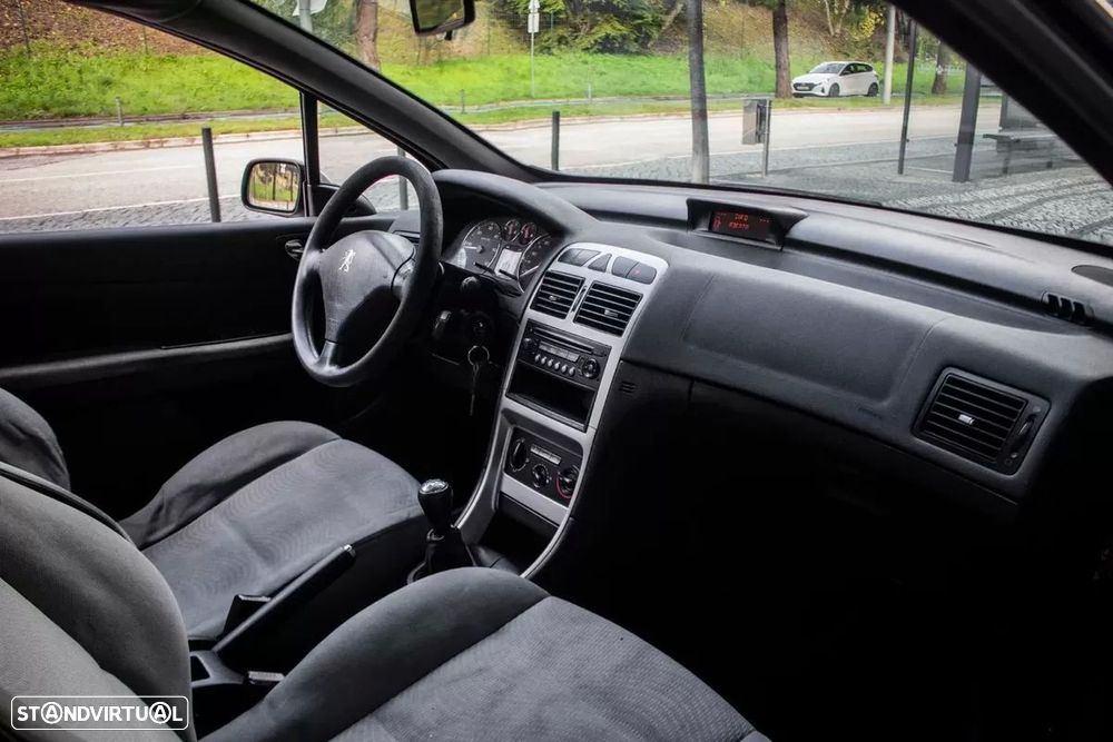 Peugeot 307 1.6 HDI - 21