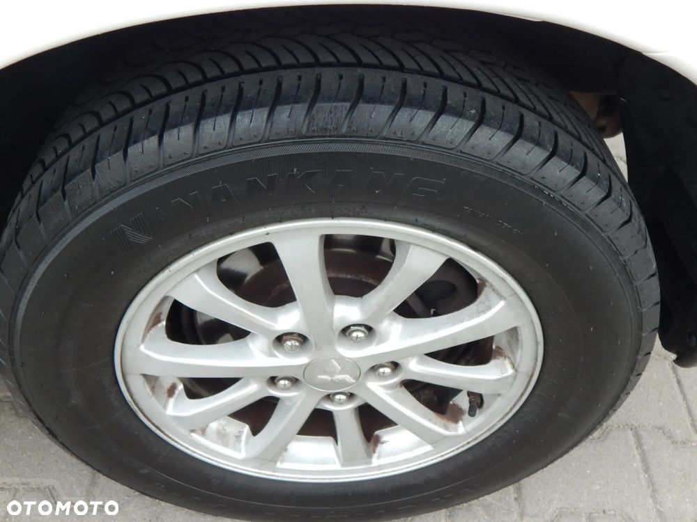 Mitsubishi ASX 1.6 2WD SUV-Star - 24