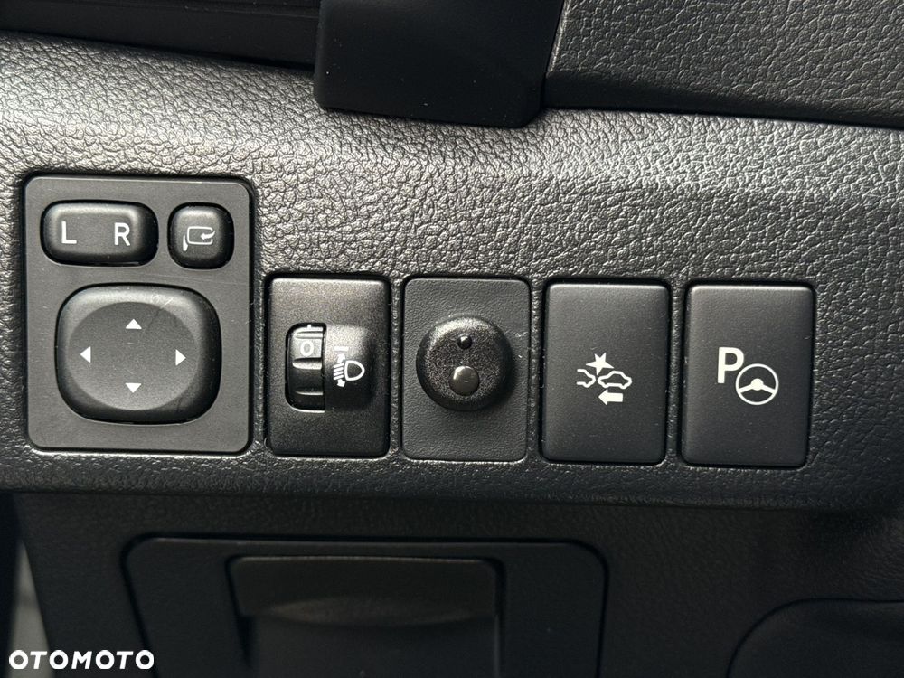 Toyota Auris - 18