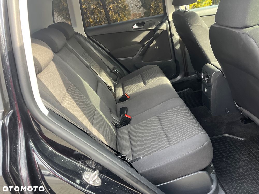 Volkswagen Tiguan 2.0 TDI DPF BlueMotion Technology Exclusive - 16