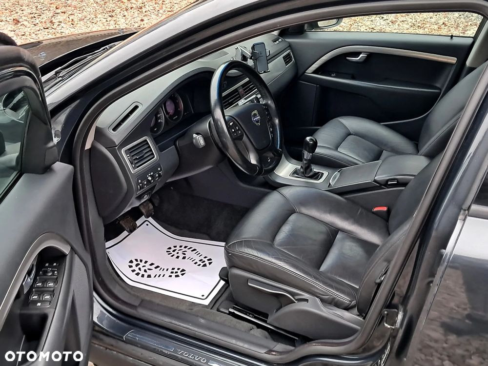 Volvo V70 2.0D Momentum - 14
