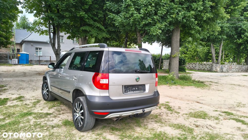 Skoda Yeti 2.0 TDI Ambition Green tec PLUS EDITION - 11