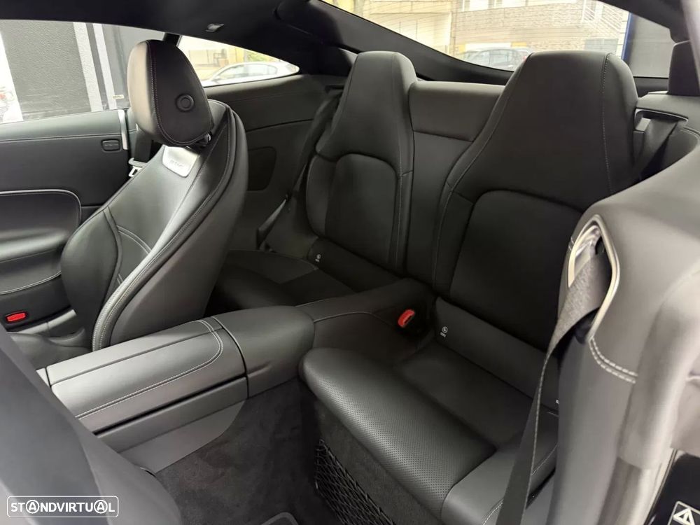 Mercedes-Benz AMG GT 43 - 44