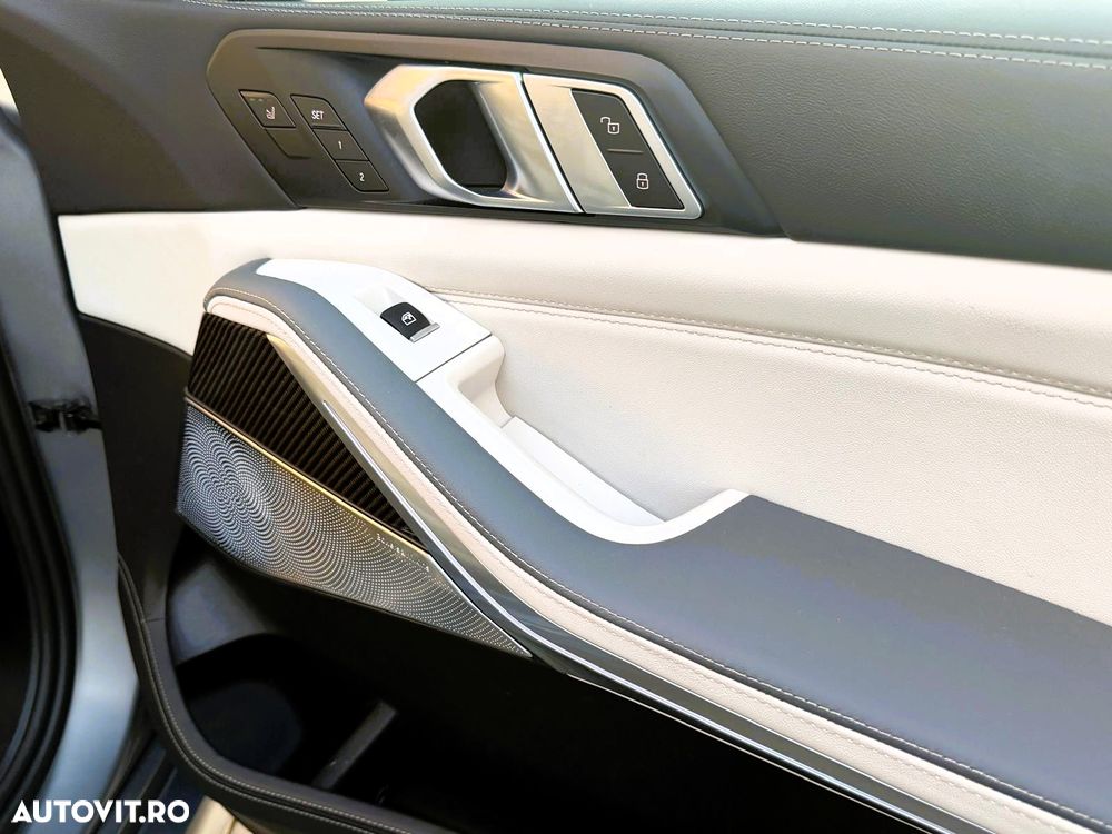 BMW X7 xDrive40d AT MHEV - 29