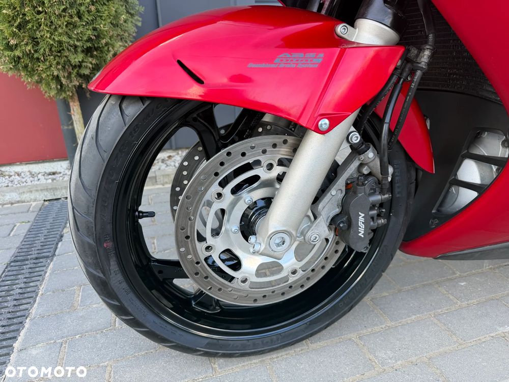 Honda ST - 30