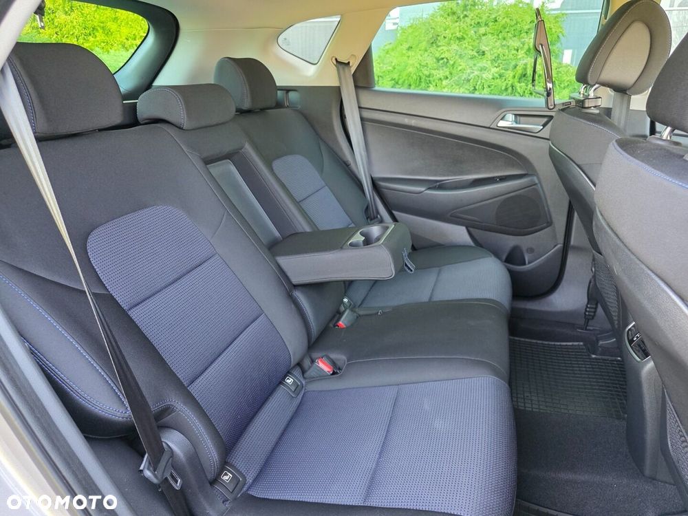 Hyundai Tucson 1.7 CRDI BlueDrive Design 2WD DCT - 20